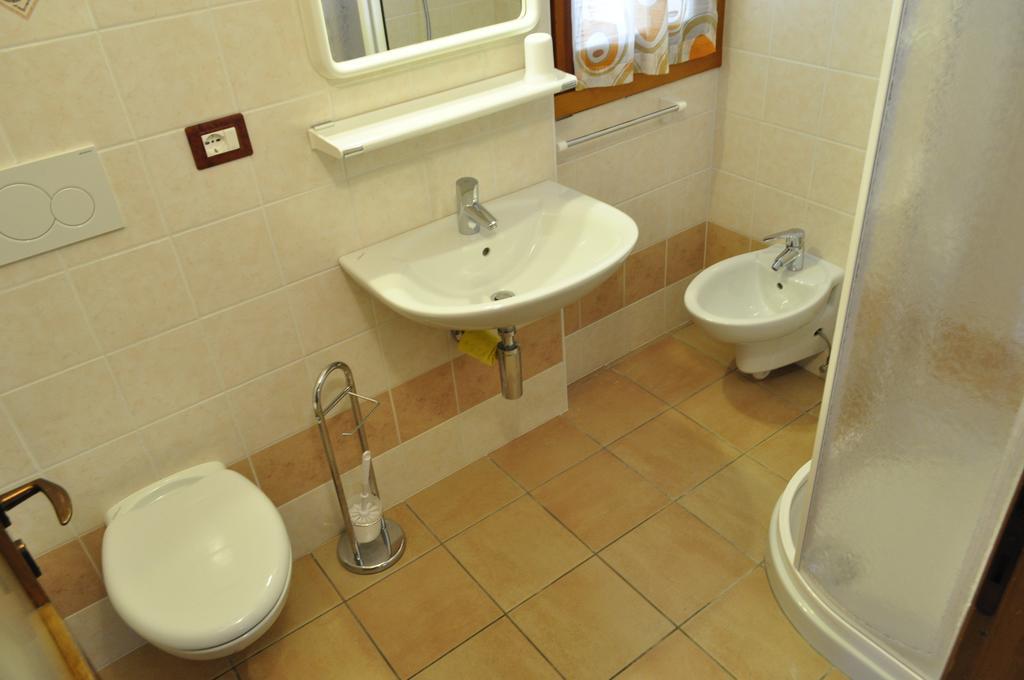 Casa Del Roccolo Apartamento Folgarida Quarto foto